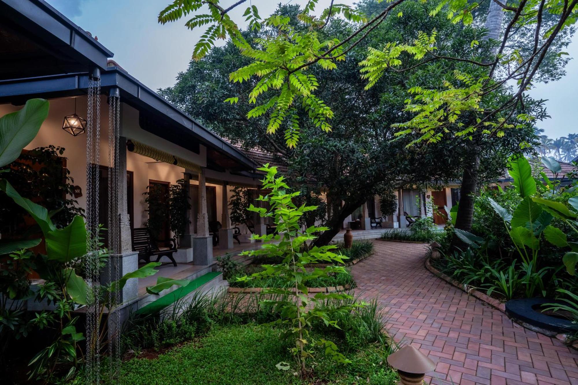 Vedic Village Retreat Kodungallur Kochi Luaran gambar