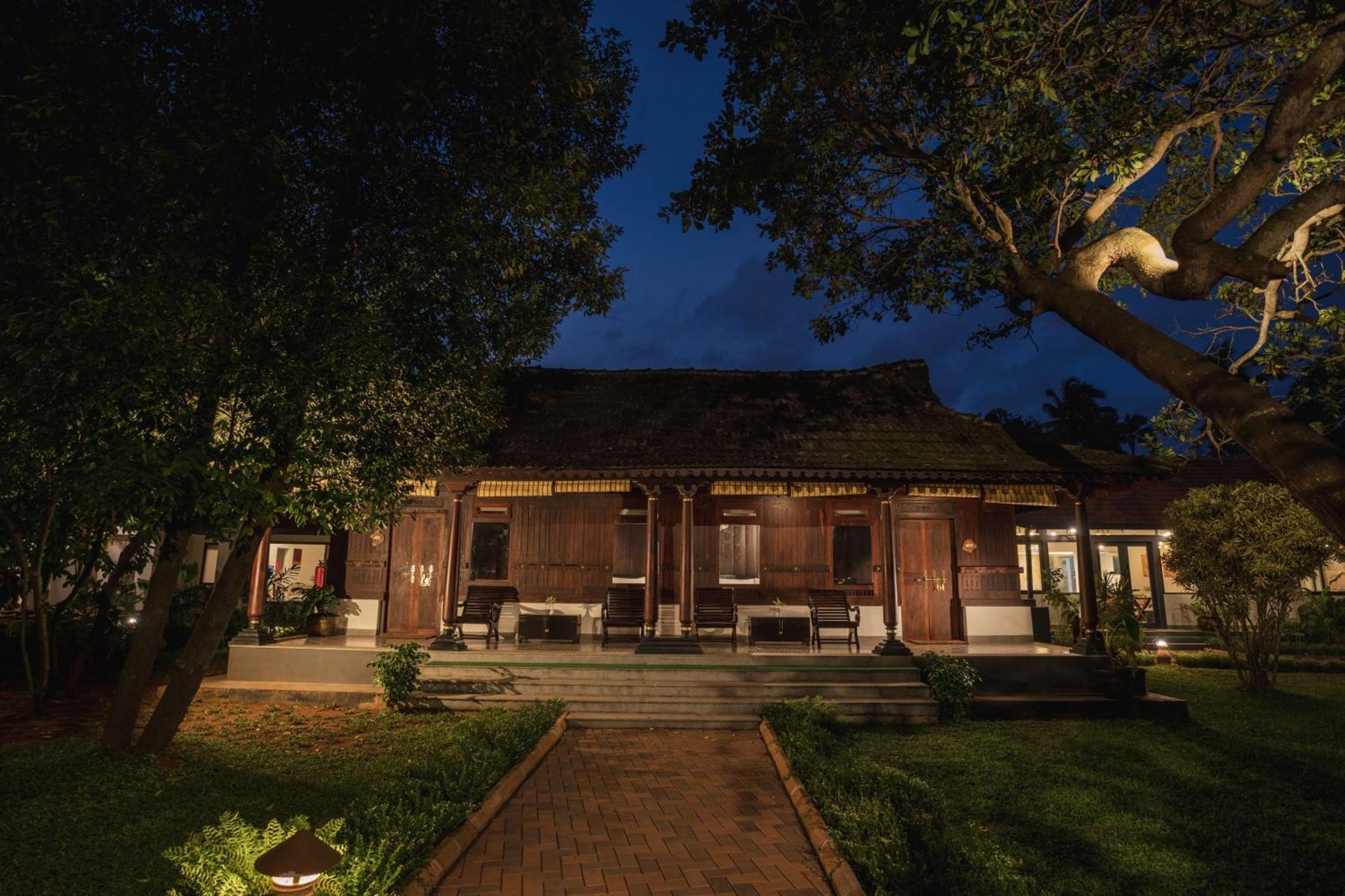 Vedic Village Retreat Kodungallur Kochi Luaran gambar