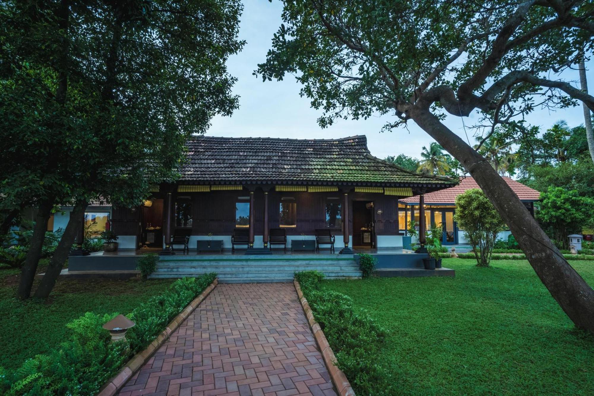 Vedic Village Retreat Kodungallur Kochi Luaran gambar